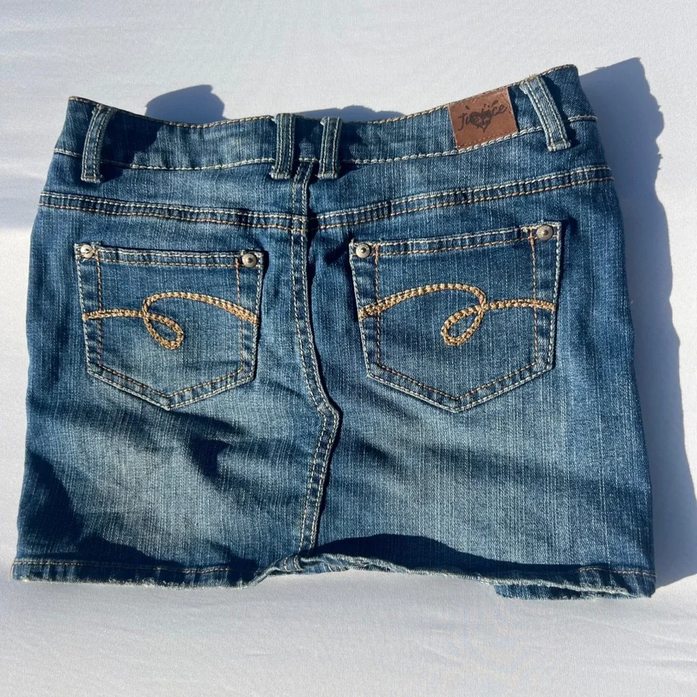 Justice Girls Denim Skort Medium Wash Heart Detail Size 7 Regular Mini Skirt